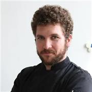 Prof de cuisine, actuel chef de cuisine formateur pour personnes en situation de handicap. 
Situé en région parisienne
